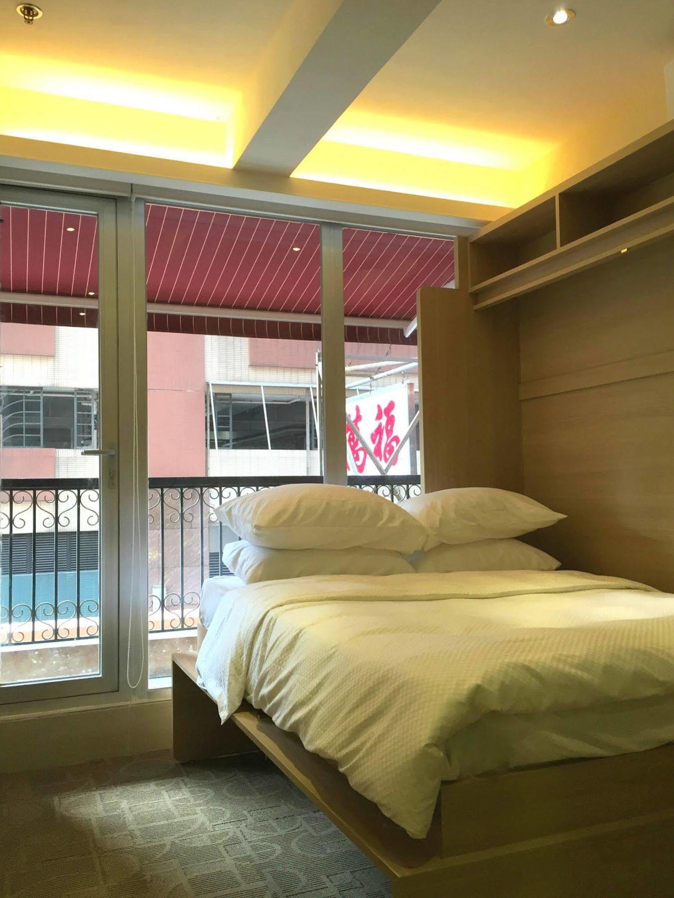Mini.18 Aparthotel Kowloon  Bagian luar foto