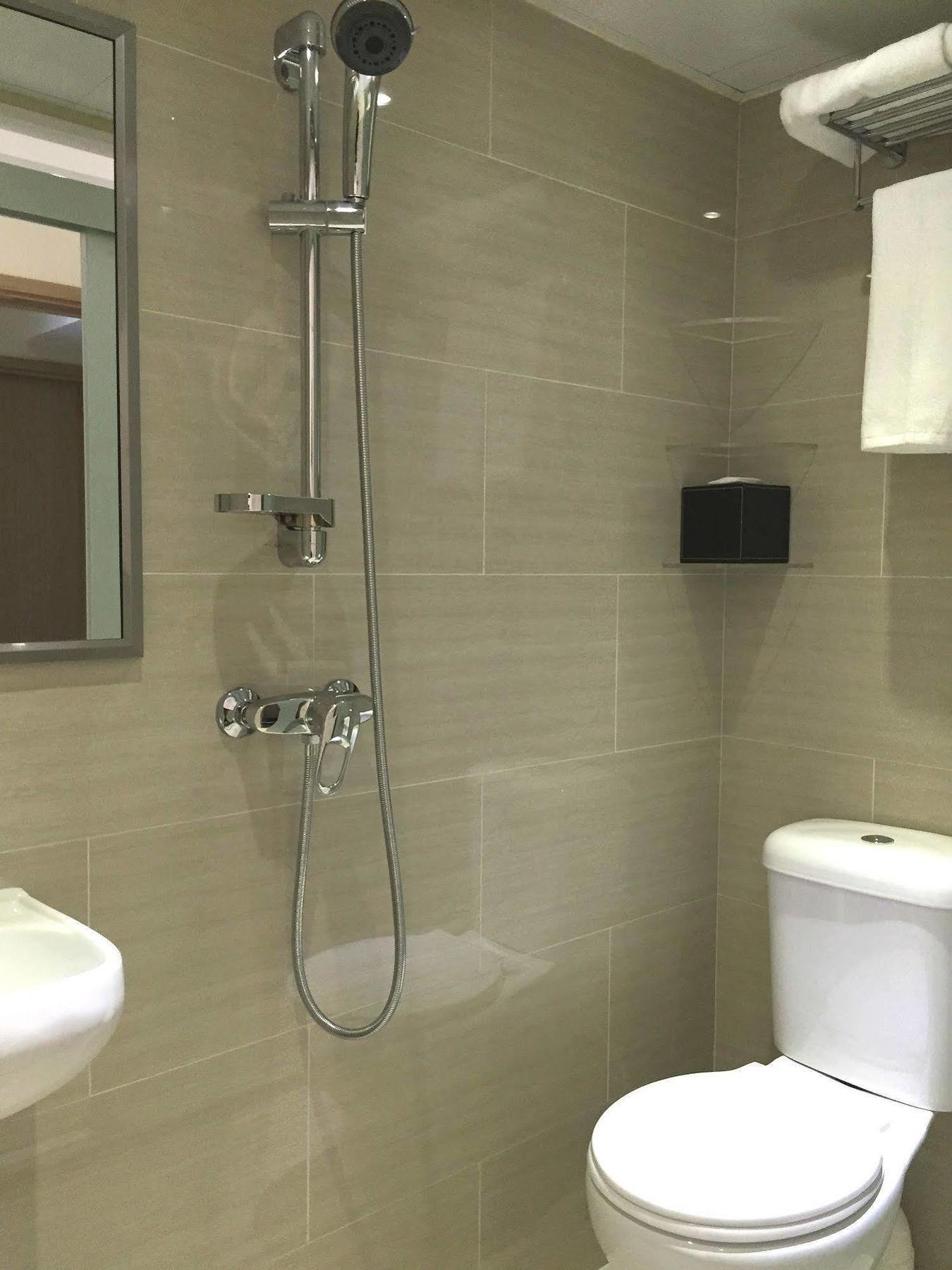 Mini.18 Aparthotel Kowloon  Bagian luar foto